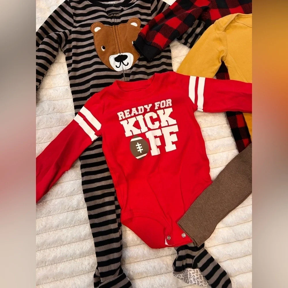8 Piece Carter’s 24M Long-Sleeve Onesies/ Pajama Bundle